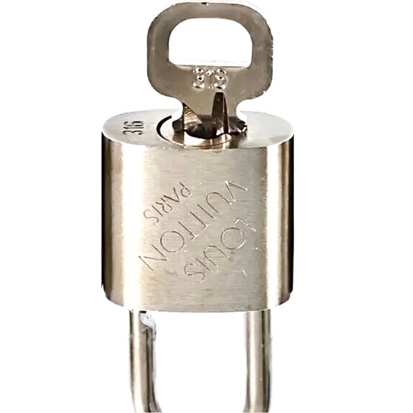 LOUIS VUITTON Silver Lock & Key Brushed Palladium Made In France COA #316 - Picture 13 of 14